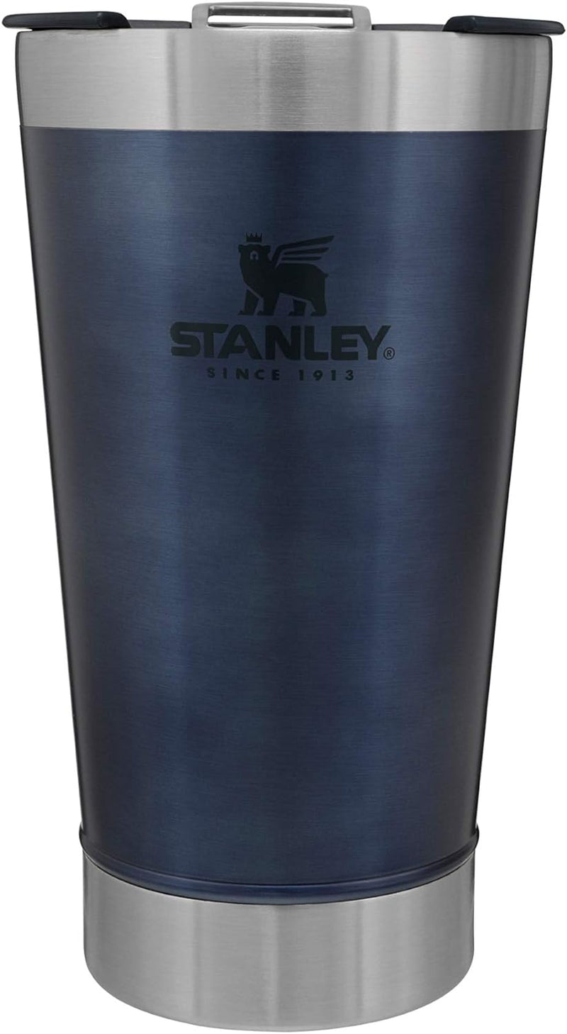 Cargue la imagen en el visor de la galería, Vaso de cerveza Stanley con tapa 470 ml
